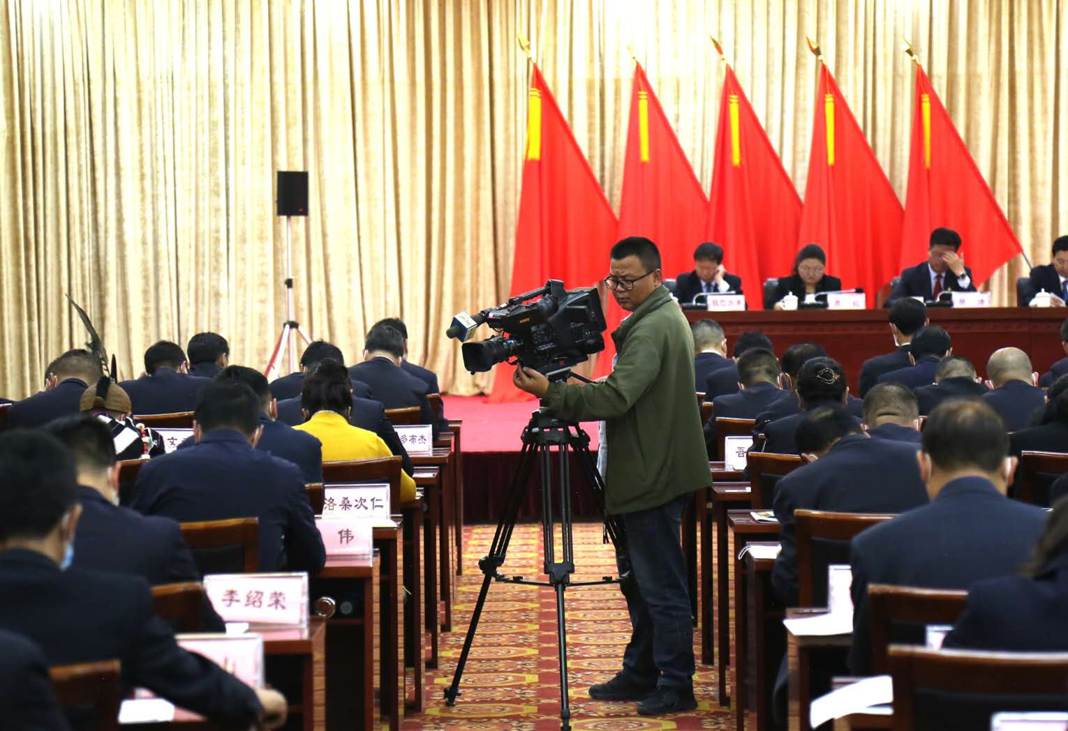 微信圖片_20201030094134_副本.jpg 微信圖片_20201030094134_副本.jpg